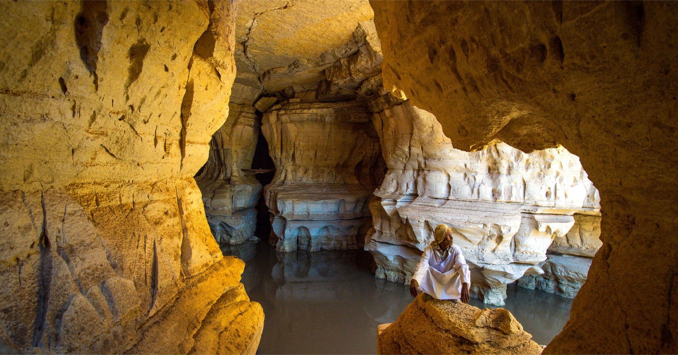 Sof Umar Cave overview